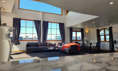 Large Living Space and Unbeatable Location in Courtenay Place